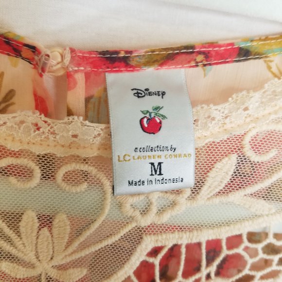 Disney Collection by LC medium floral top - Picture 6 of 6
